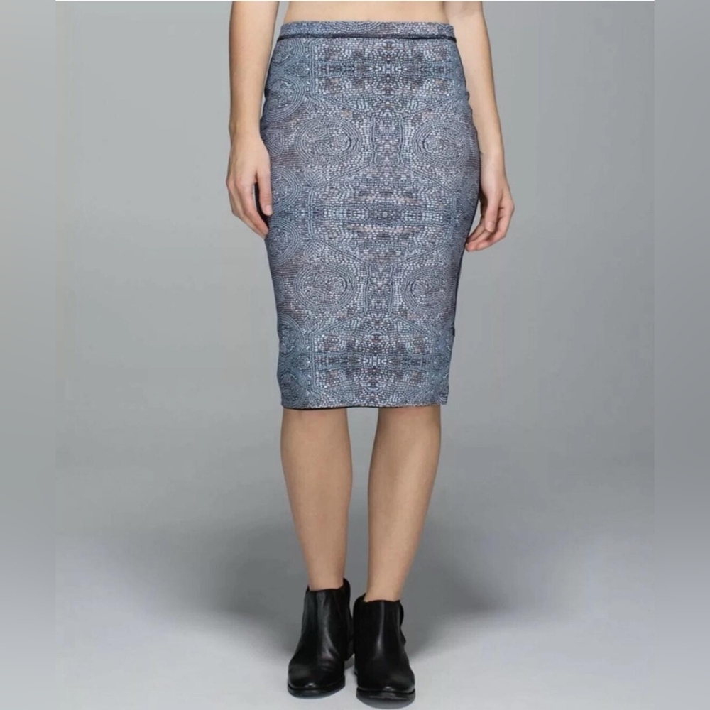 LULULEMON Reversible Skirt